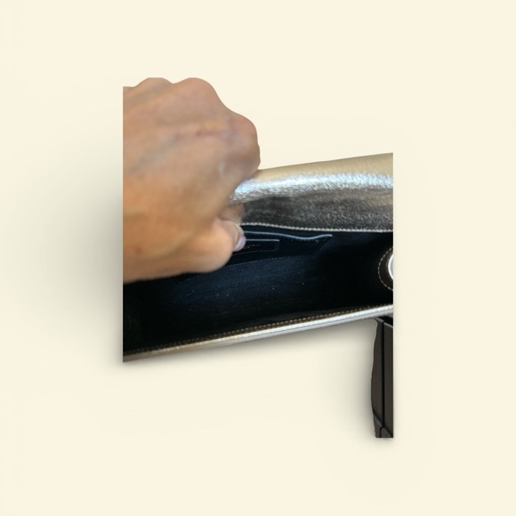 Authentic Yves Saint Laurent Metallic Champagne Gold Clutch with Gold Chain - Picture 12 of 14